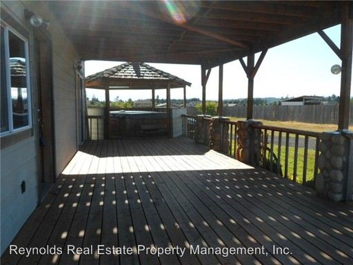 Building Photo - 18242 Leitner Rd SW