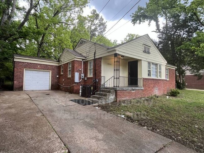 Photo - 1888 Burnham Ave House