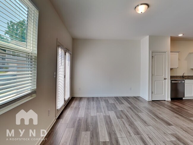 Building Photo - 1496 Madison Way