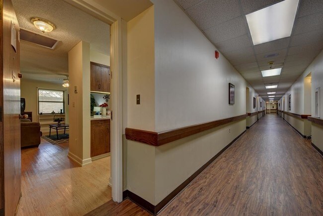 Foto del edificio - 1700 E Stone St