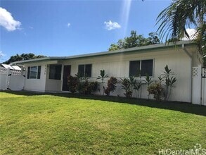 Building Photo - 1335 Manu Aloha St