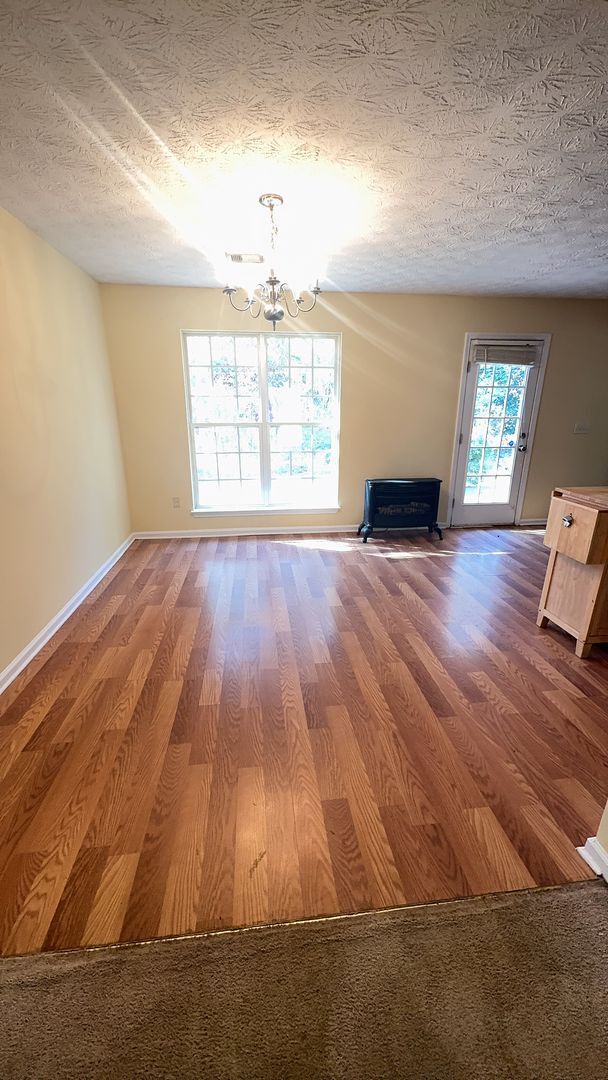 Foto del edificio - 1809 Azalea Dr