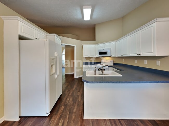 Building Photo - 360 Dunagan Dr