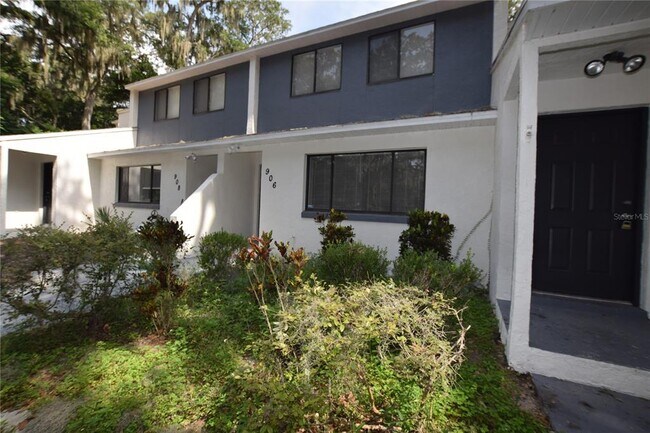 Foto del edificio - 906 Sumter St