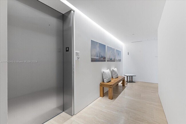 Building Photo - 9001 Collins Ave