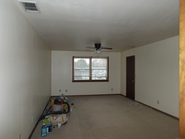 Building Photo - 168 Naugatuck Avenue