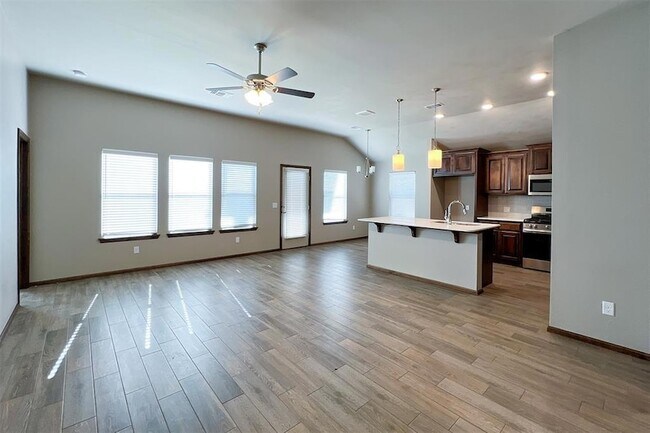 Foto del edificio - 12932 NW 3rd Terrace