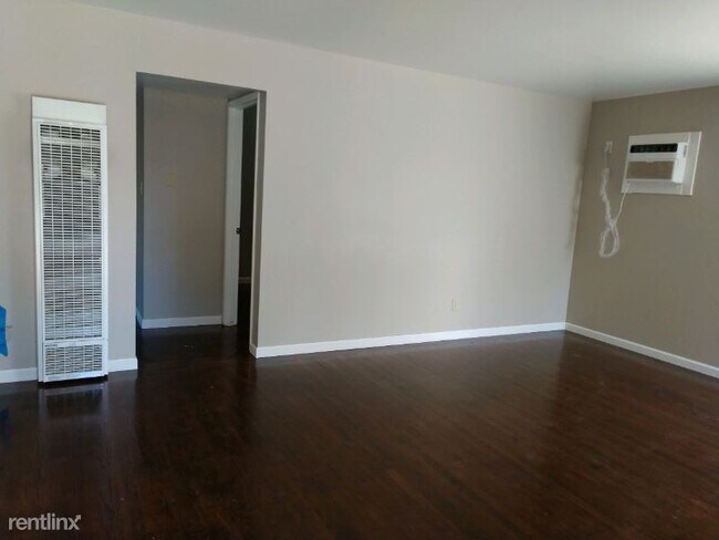 Foto del edificio - 2 br, 1 bath House - 97 Dean Rd