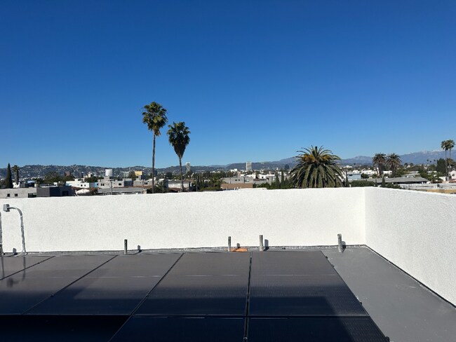 Building Photo - 2408 Hauser Blvd