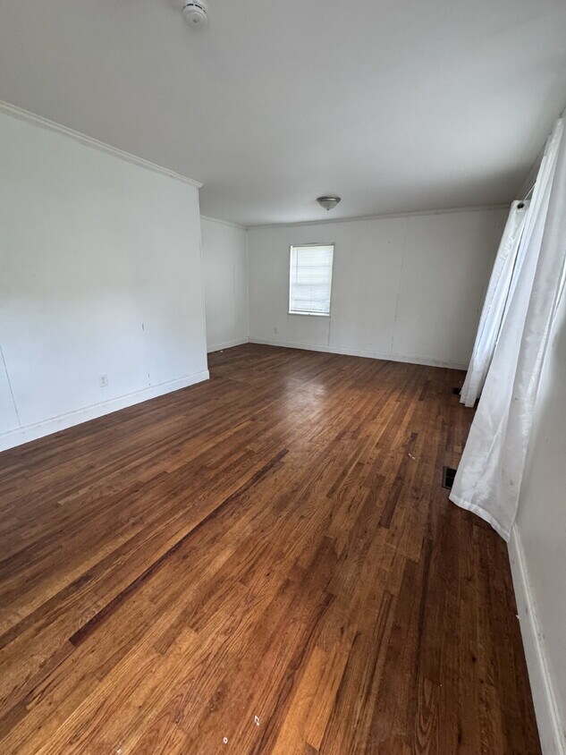 Building Photo - 2-Bedroom Home in Warner Robins with 1,026...