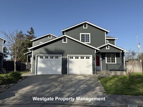 Building Photo - 737 Judith Ct