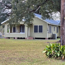 Building Photo - 109 Champagne Ln