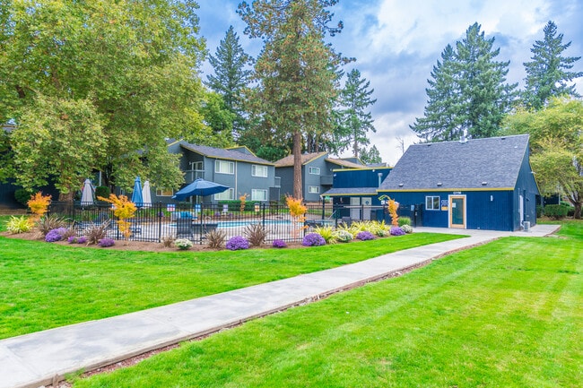 Building Photo - Aster Parc by Trion Living