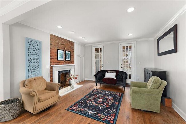 Foto del edificio - 732 Orchard Terrace