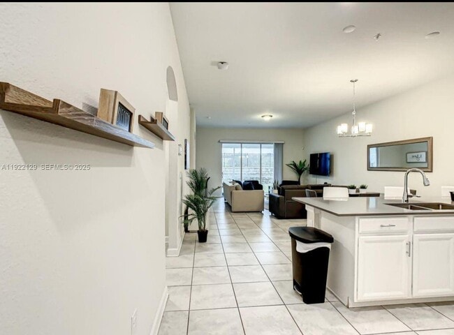 Building Photo - 653 Ocean Course Ave