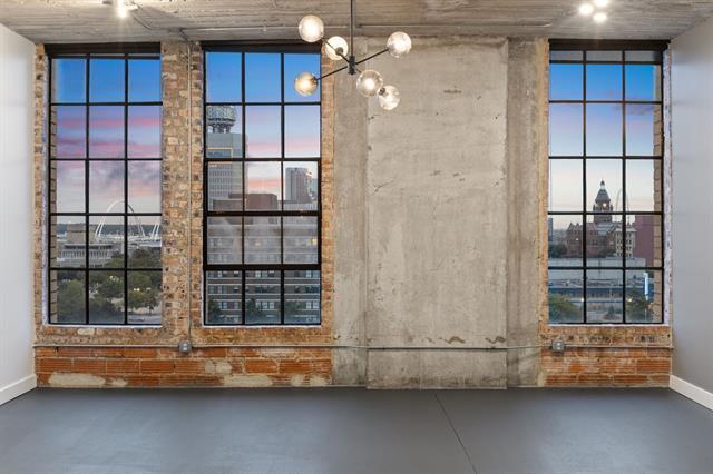 Building Photo - 1122 Jackson St
