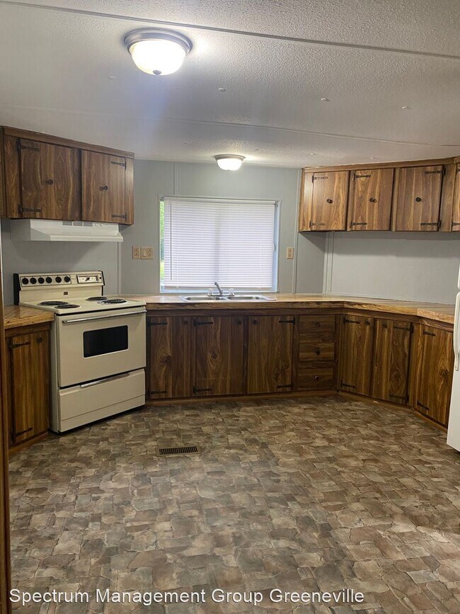Foto del edificio - 2 br, 1 bath House - 50 Pebble Hill Park