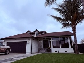 Building Photo - 4862 Birkdale Cir