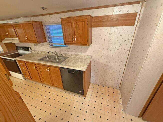 Foto del edificio - 2900 N Apperson Way