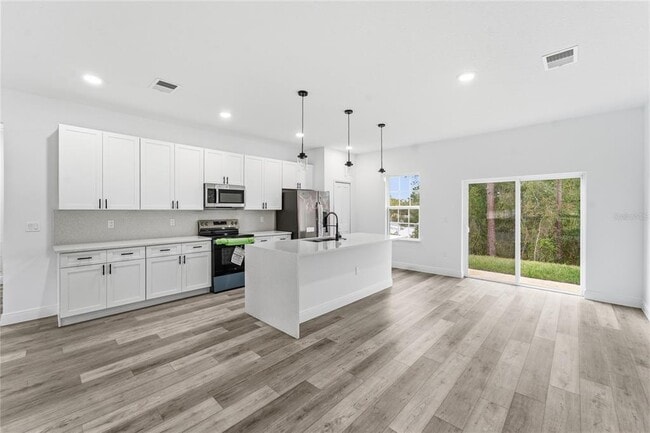 Foto del edificio - 2200 SW 156th Loop