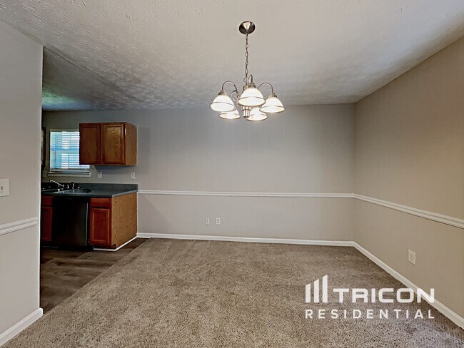 Foto del edificio - 140 Rankin Cir