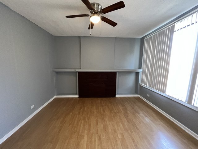 Foto del edificio - 2701 E 75th Pl