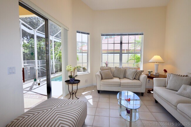 Foto del edificio - 77 Spyglass Way