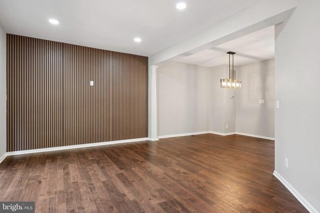 Building Photo - 4851 Ebb Tide Ct