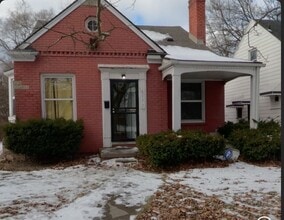 Building Photo - 6177 Hereford St