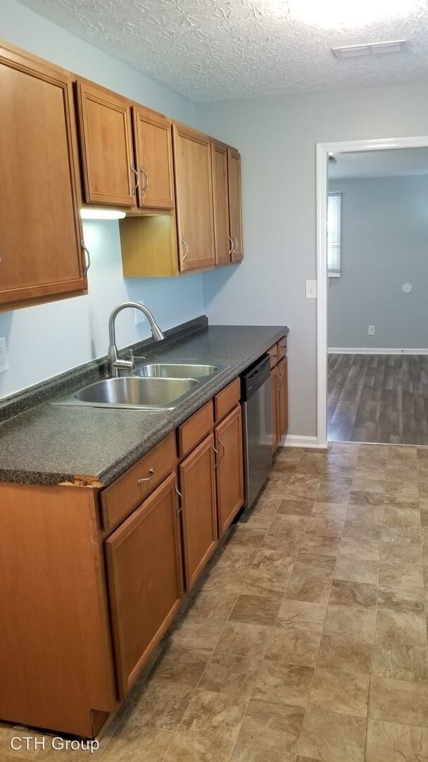Building Photo - 3 br, 1 bath House - 4602 St Margaret Lane