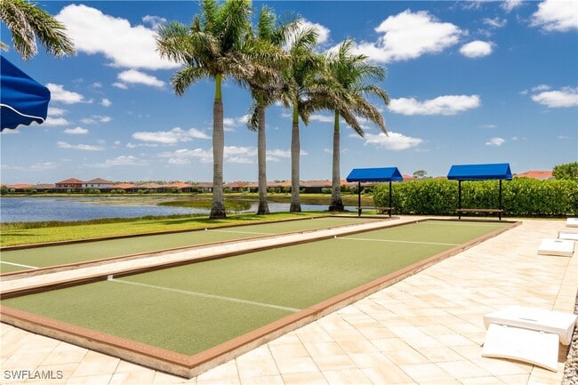 Foto del edificio - 1561 Oceania Dr S