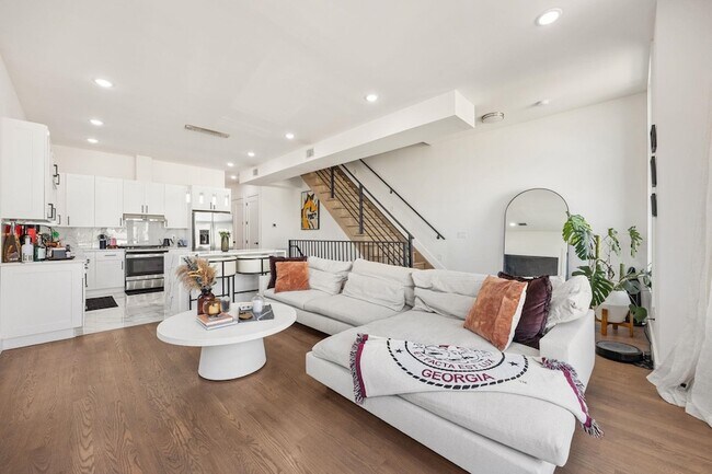 Foto del edificio - 121 Prospect St