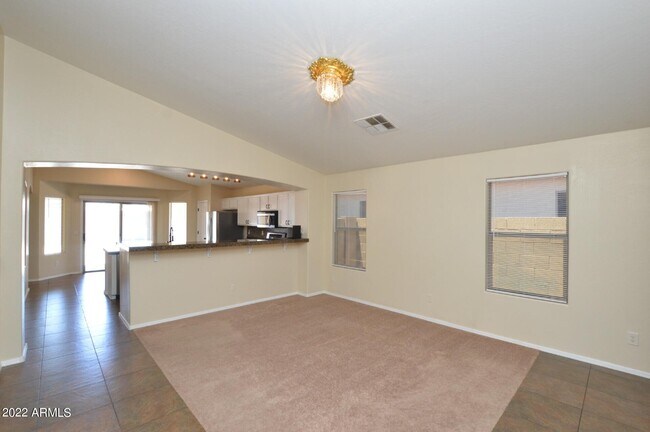 Building Photo - 2689 W Gold Dust Ave