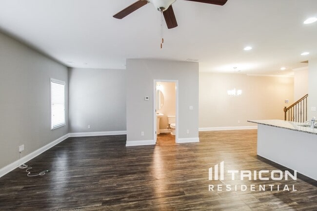 Building Photo - 509 Trickum Hill Dr