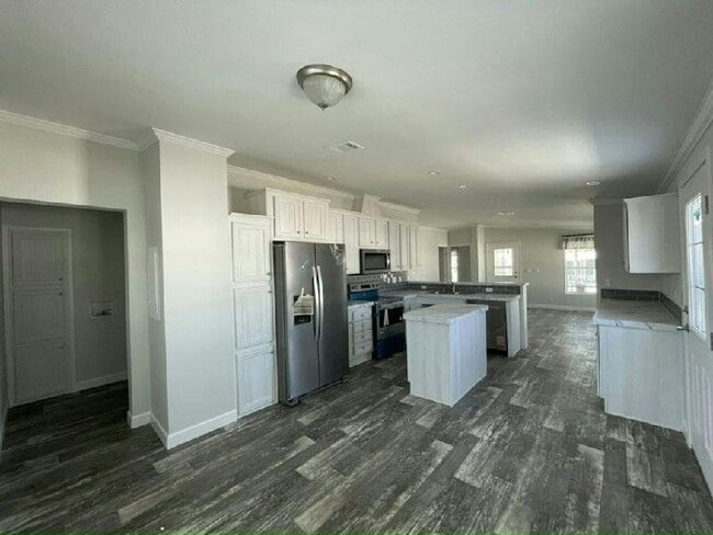 Building Photo - 116 Highland Dr
