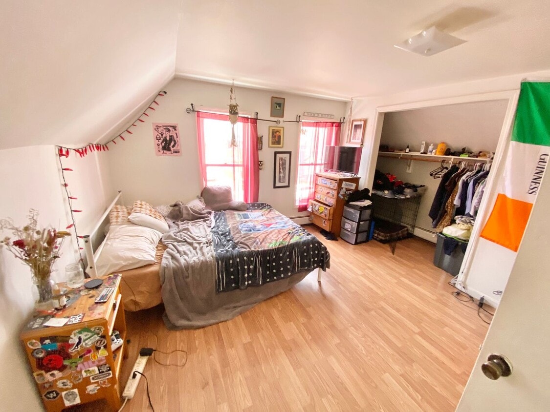 Photo - 48 Intervale Avenue