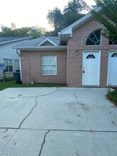 Building Photo - 2507 Golden Park Ln