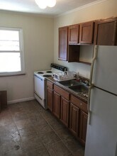 Building Photo - 543 Camden Rd