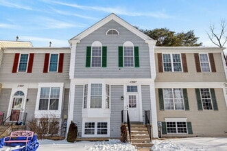 Building Photo - 11302 Golden Eagle Pl