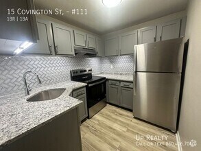 Building Photo - 15 Covington St