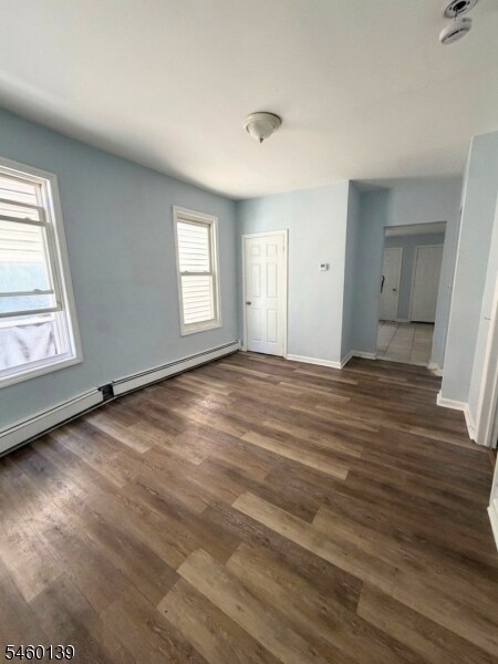 Building Photo - 1060 Bond St