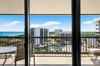 Building Photo - 4740 S Ocean Blvd