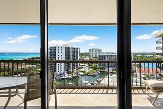 Building Photo - 4740 S Ocean Blvd