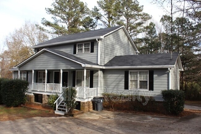 Foto del edificio - 155 Hunter Lane