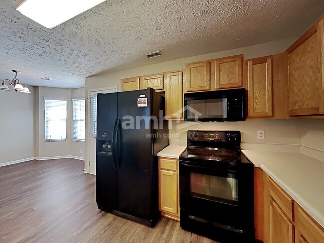 Building Photo - 1727 Antebellum Dr
