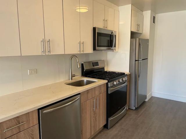 Building Photo - 1 bedroom in New York NY 10037