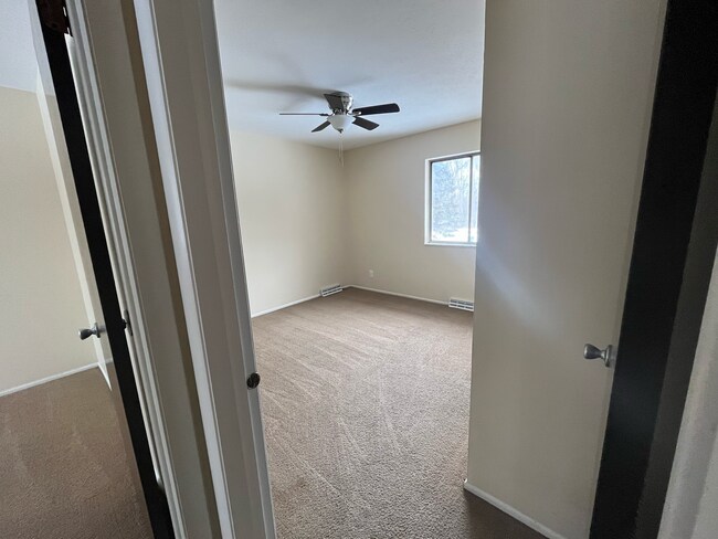 Bedroom 1 - 3434 Raber Ter