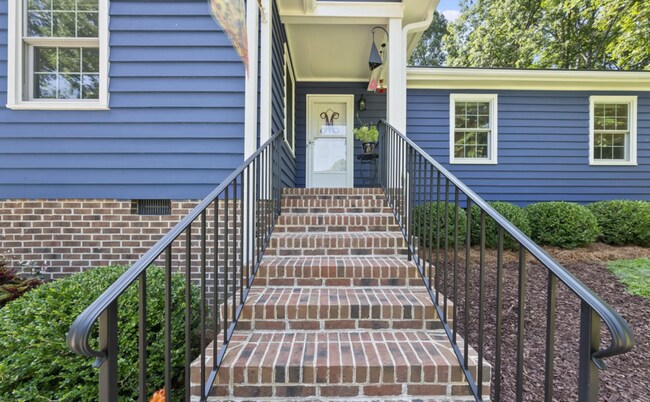 Building Photo - 5500 Kellwood Ct