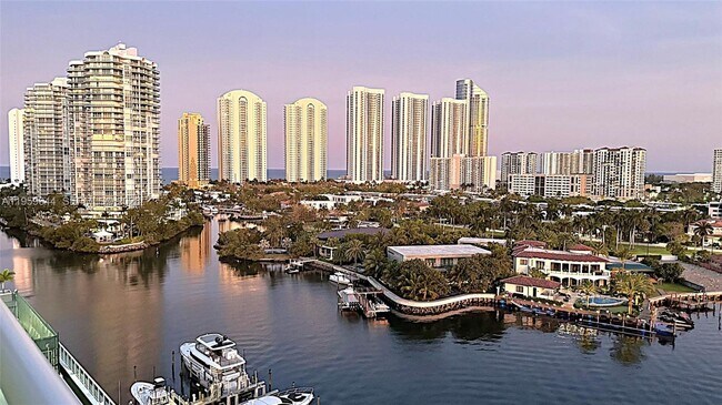 Building Photo - 400 Sunny Isles Blvd