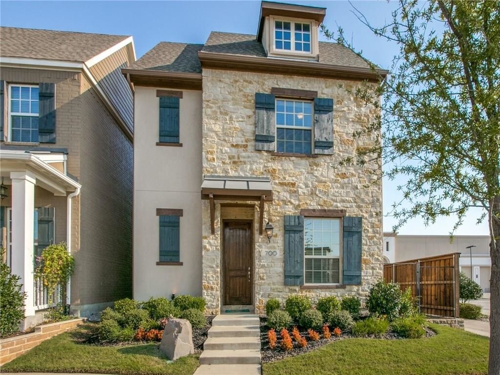 Primary Photo - 700 Northwood Dr
